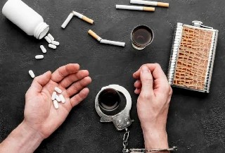 Curso gratuito de Aconselhamento em Dependência Química