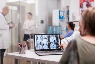 Curso gratuito de Aperfeiçoamento em Tomografia