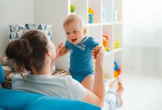 Curso Online Cuidador de Crianças Babá