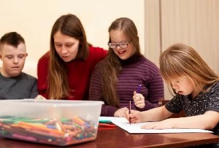 Curso Online Desenvolvimento de Pessoas com Deficiência Mental